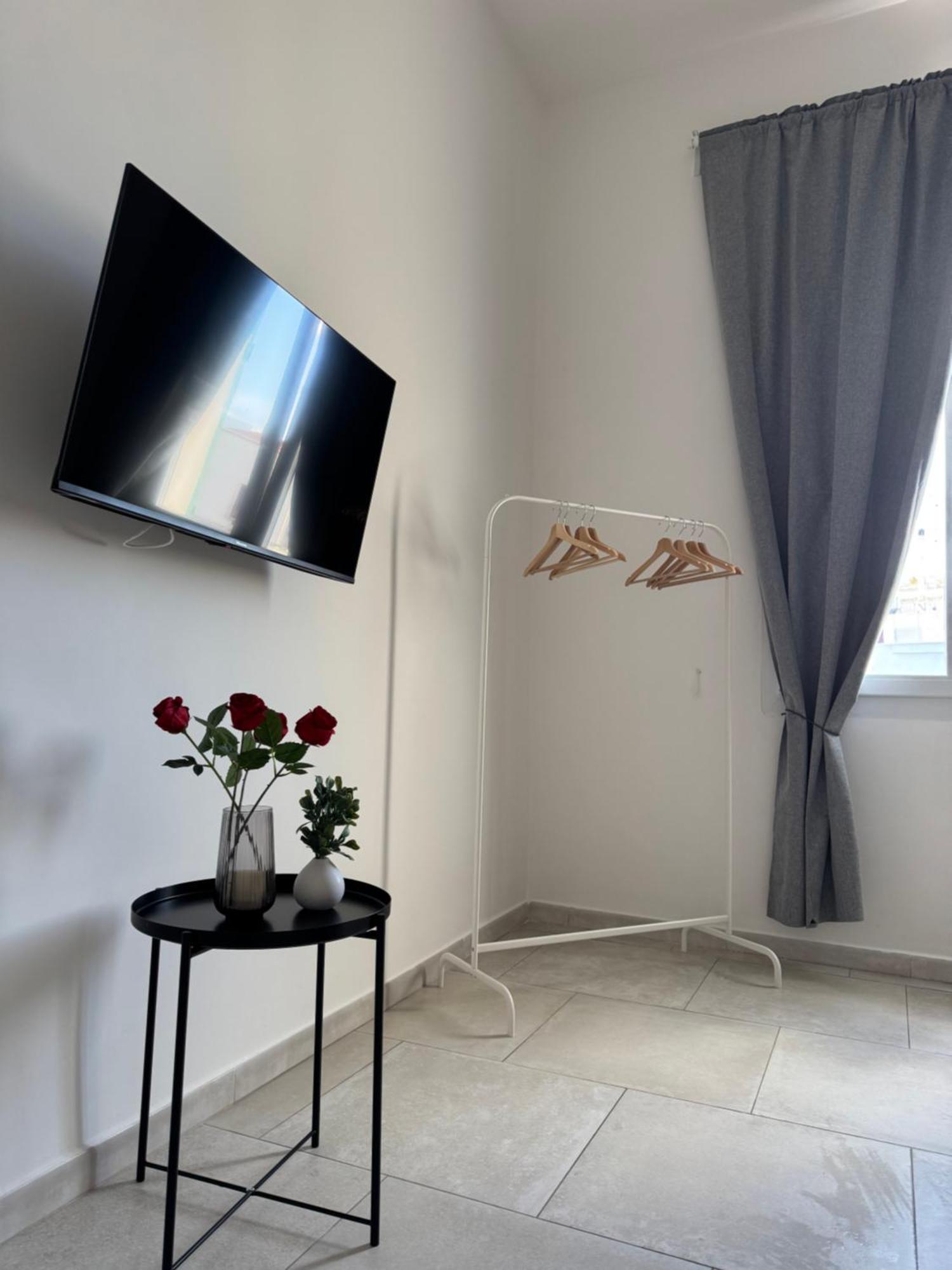 L&S Rooms Монополи Экстерьер фото